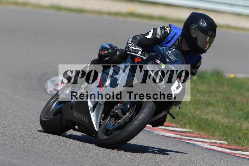 /Archiv-2022/07 16.04.2022 Speer Racing ADR/Instruktorengruppe/1